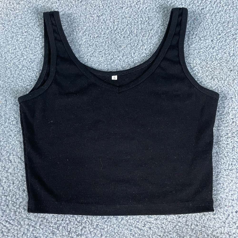 Black Cropped Ribbed Tank Top Small - Picture 3 of 3